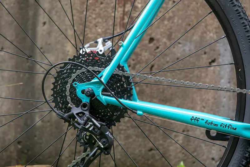 Surly straggler discount 650b review