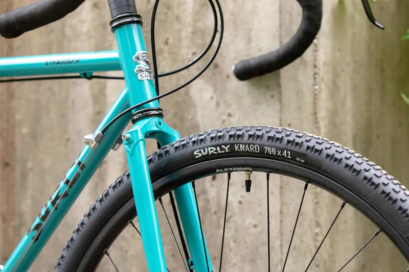Surly Straggler 1x 650B Disc Adventure Gravel Bike in Chlorine