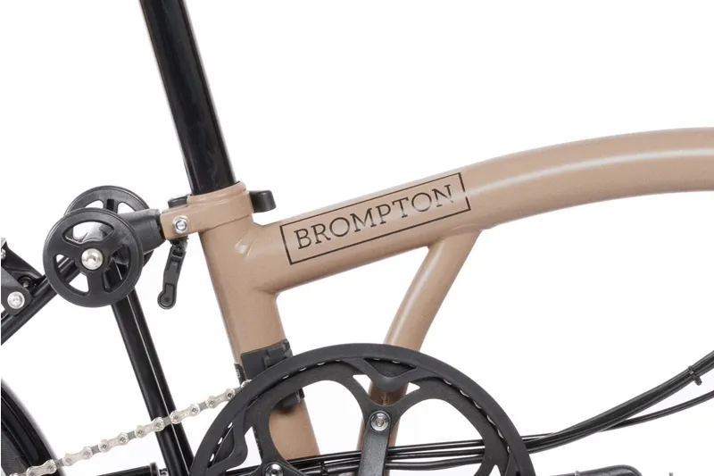 Brompton Electric C Line 12 Speed Folding Bike in Dune Sand-7