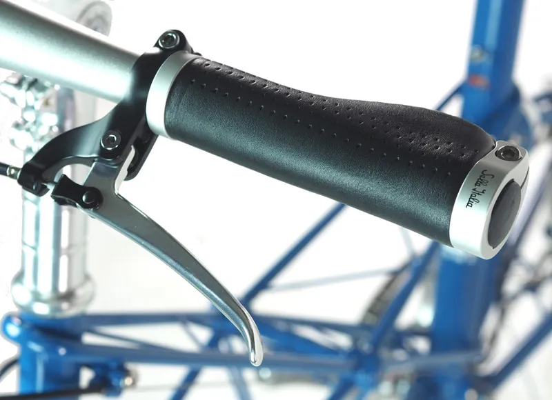 Moulton Cone Bike in Riviera Blue-2