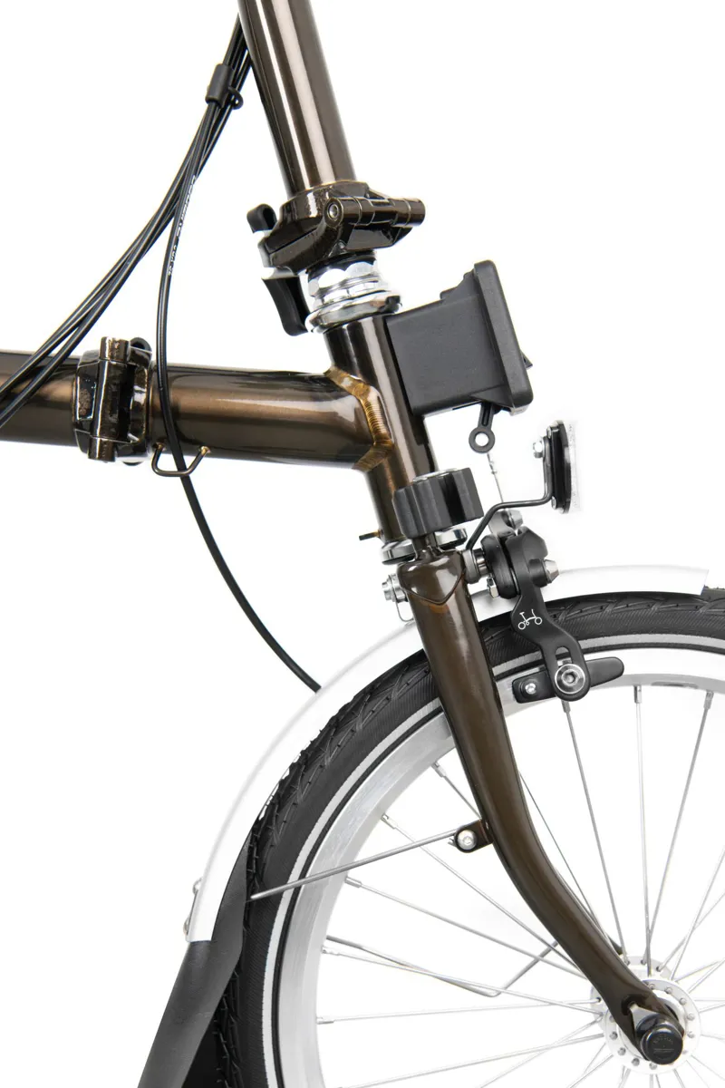 2021 Brompton M6L 6 Speed Folding Bike with Dynamo in Black Lacquer-3