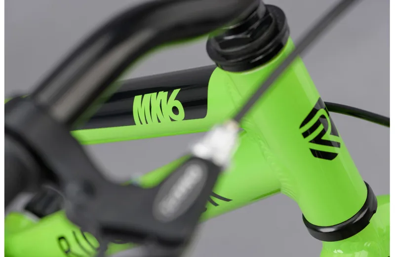 Ridgeback MX16 Kids Bike in Green-3