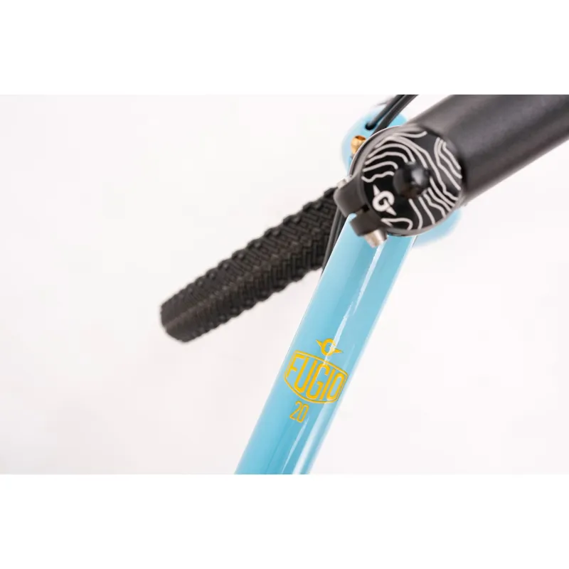 2020 Genesis Fugio 20 Adventure Gravel Bike in Blue-3