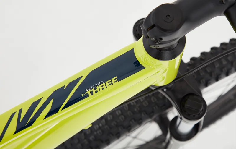 2020 Ridgeback Terrain 3 Mountain Bike in Yellow-2