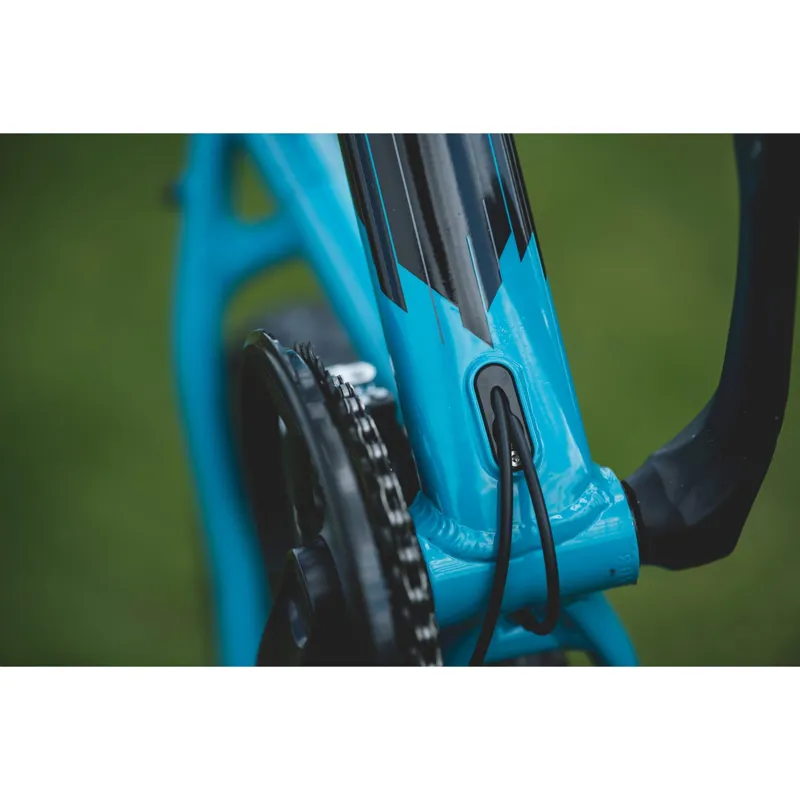 2020 Saracen Mantra Trail Mountain Bike in Blue-3