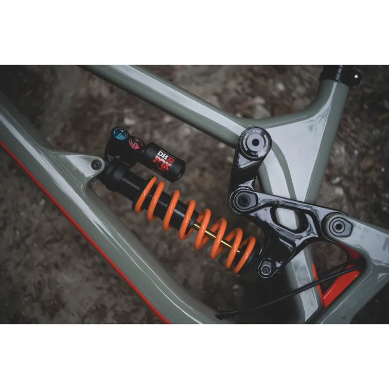 2020 Saracen Myst Team 27.5 Downhill Mountain Bike in Grey-2