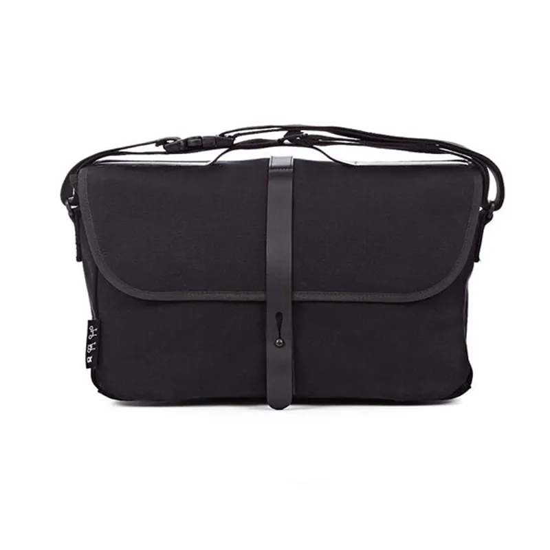 Brompton Shoulder Bag + frame in Black