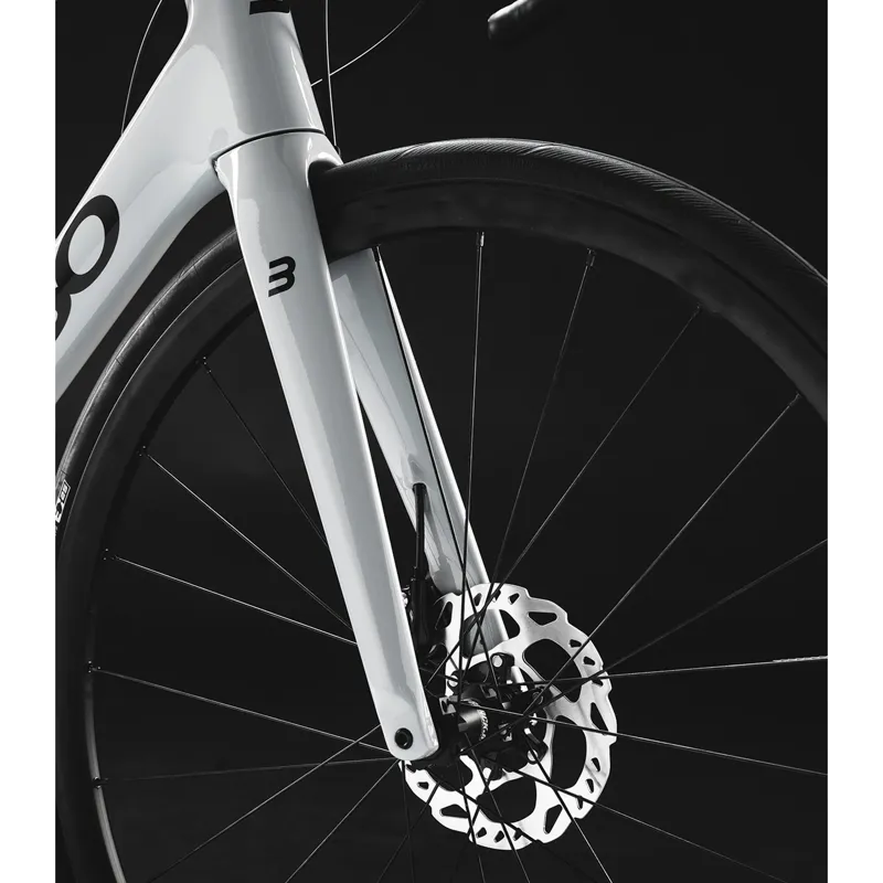 Basso Venta Road Bike in Stone Grey with Shimano 105 Di2-3