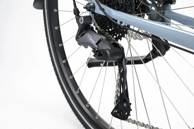 Genesis Tour De Fer 30 Flat Bar Touring Bike in Keith Flint Blue-10