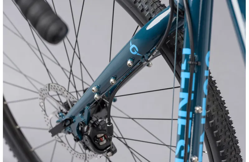 Genesis Croix De Fer 20 Steel Gravel Bike in Blue-6