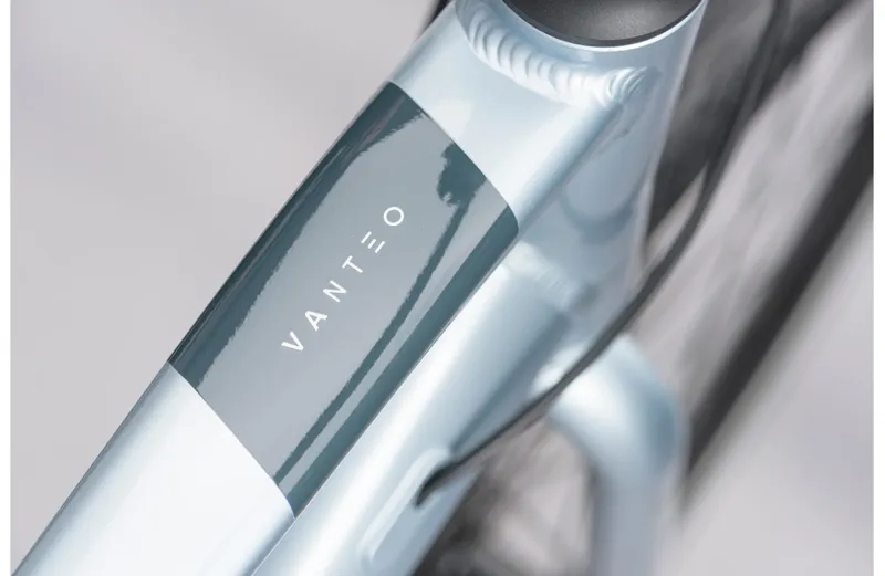 Ridegeback Vanteo Hybrid Bike in Blue -2