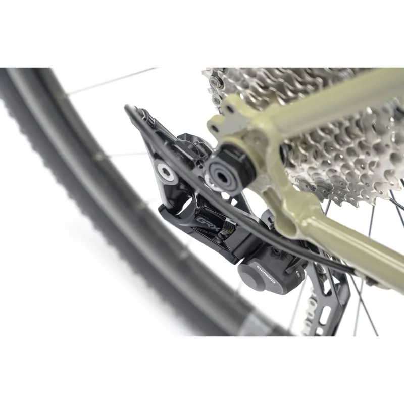 Genesis Croix De Fer 30 Steel Gravel Bike in Pavement-7