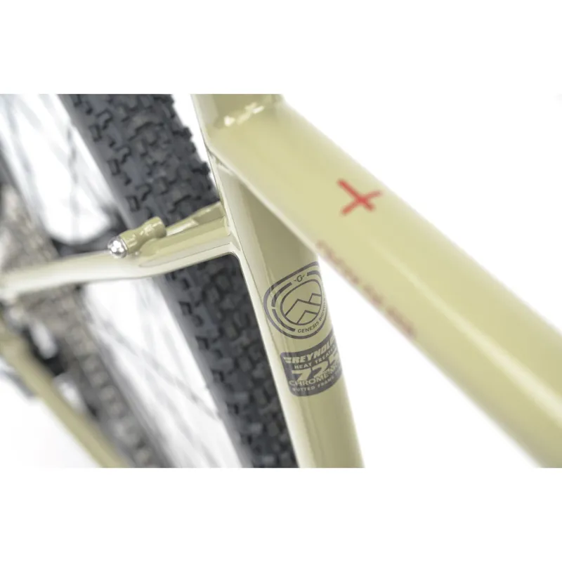 Genesis Croix De Fer 30 Steel Gravel Bike in Pavement-8