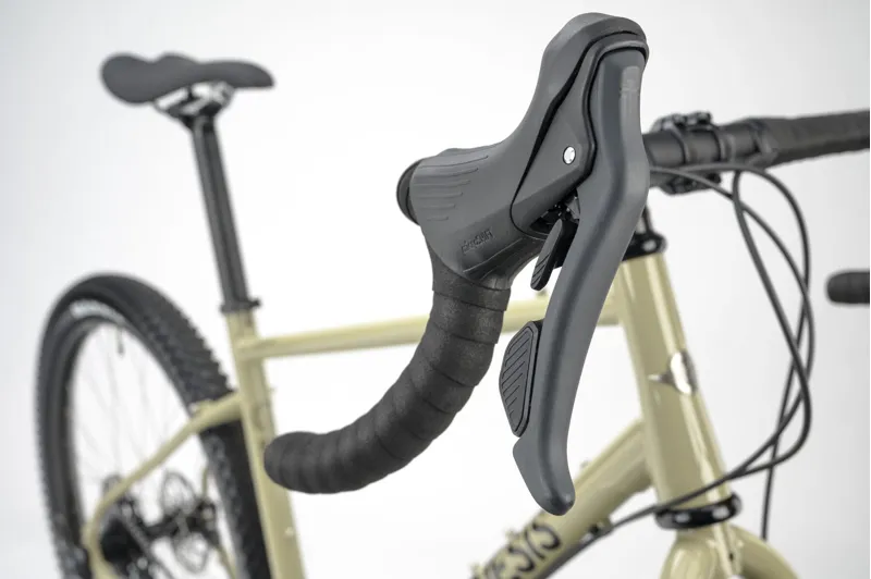 Genesis Vagabond 10 Gravel Bike in Rolling Bones-10