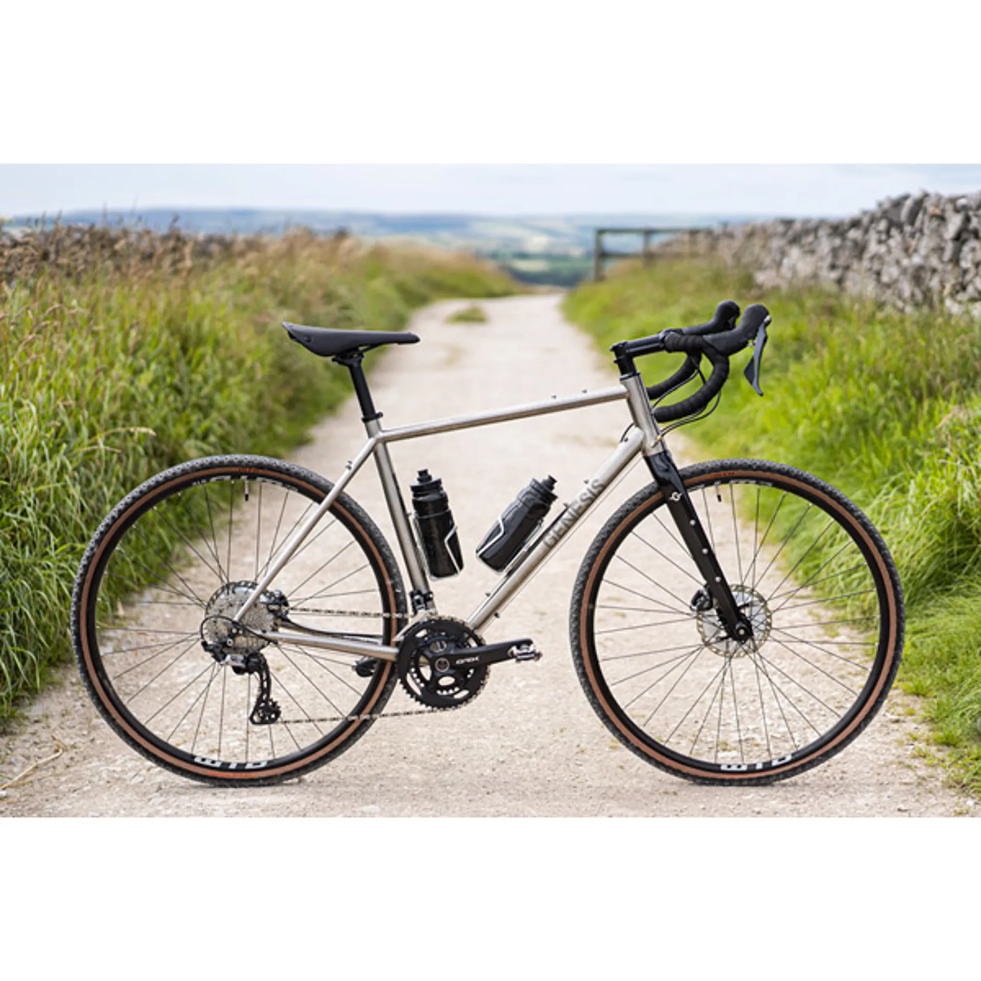 Titanium Steel Touring Bike Frame Sabbath September AR-1 DISC - Main Image