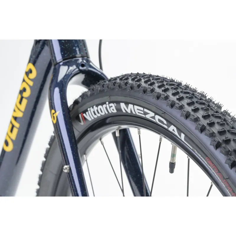 Genesis Fugio 30 Gravel Bike in Blue Found Glory-4