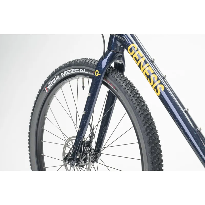 Genesis Fugio 30 Gravel Bike in Blue Found Glory-8