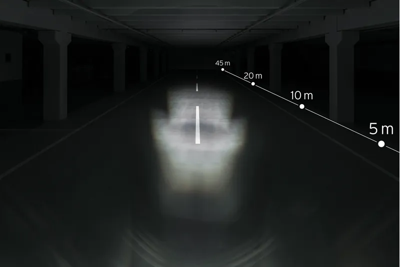 Busch + Muller Lyt B Senso Plus 20 Lux Front Dynamo Light in Black-3