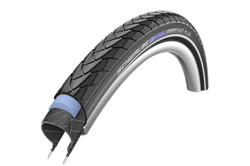 Schwalbe Marathon Plus Reflective Wired Tyre in Black