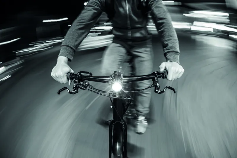 Supernova E3 Pure 3 Black Multimount HSOP Front Dyno Light-8