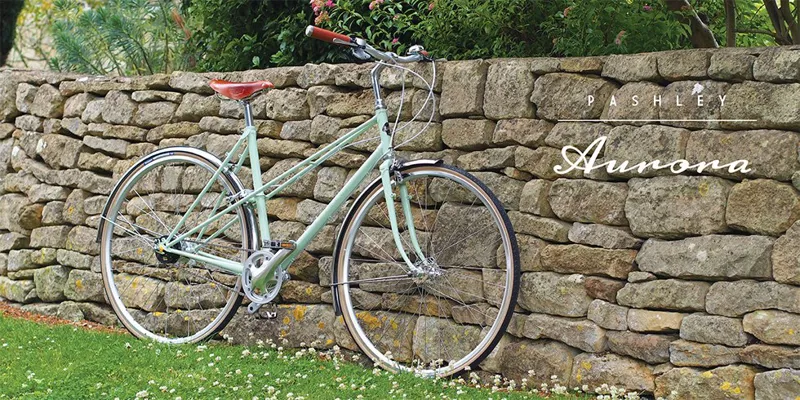 Pashley Aurora 8 Speed Classic Hybrid Bicycle in Peppermint Green-3