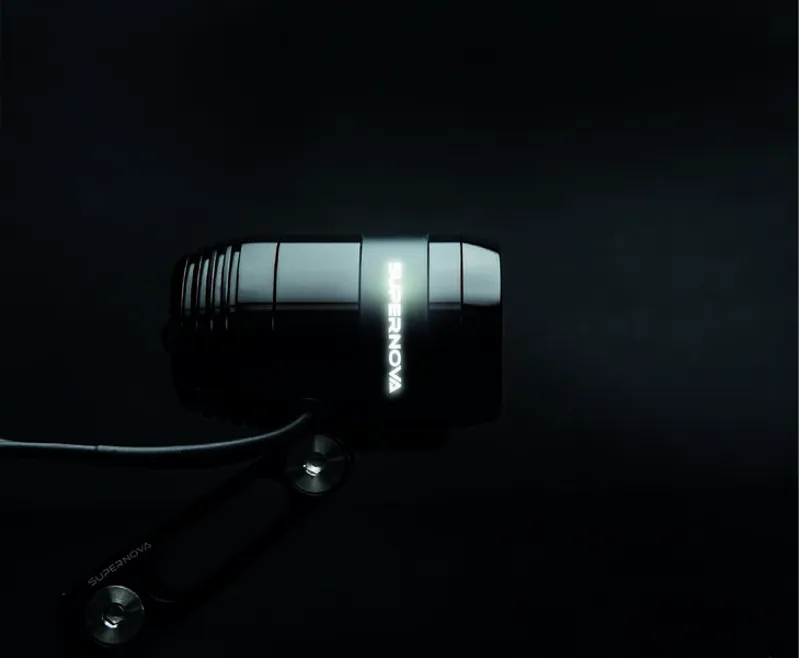 Supernova E3 Pro 2 Pink For Road With Multimount Front Dyno Light-5